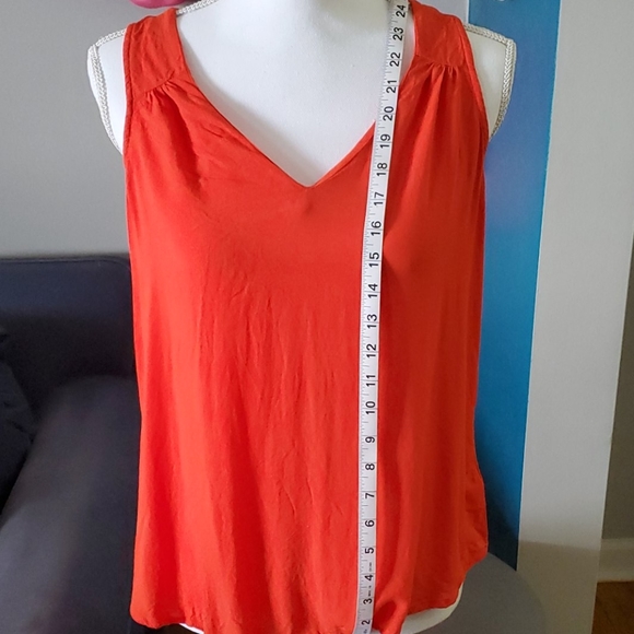 EUC Red Orange flowy tank - Picture 2 of 5